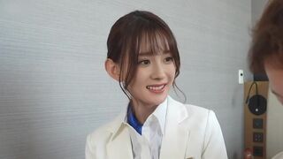 fake Yang mi hotel housewife waiter (假 杨幂 酒店人妻服务员  [Full 29:10])
