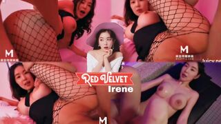 Irene fucked by 2 chinese