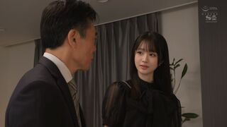 Sullyoon 설윤 preview